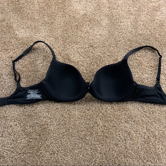 Victoria's Secret Body by Victoria Lined Demi Bra - Picture 4 of 6